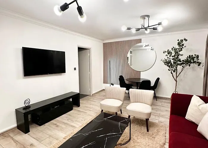 Apartment In Central London - 24 7 Security